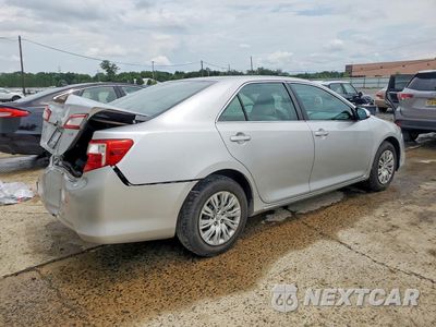 Trzecie zdjęcie samochodu z tyłu: 2012 TOYOTA CAMRY LE VIN:4T4BF1FK0CR178995 - miniatura