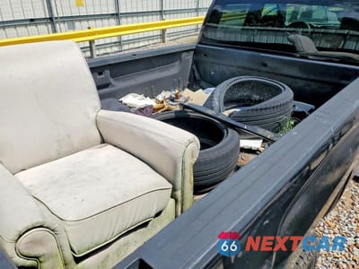 Zdjęcie 10 z 13 samochodu: 2016 GMC SIERRA K2500 HEAVY DUTY VIN:1GD12RE8XGF241942 - miniatura