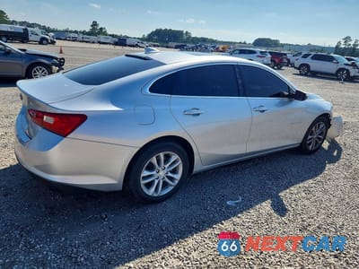 Trzecie zdjęcie samochodu z tyłu: 2018 CHEVROLET MALIBU LT VIN:1G1ZD5ST8JF124637 - miniatura
