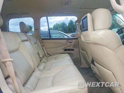 Zdjęcie 11 z 13 samochodu: 2013 LEXUS LX 570 VIN:JTJHY7AX2D4092675 - miniatura