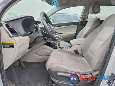 Zdjęcie 7 z 13 samochodu: 2018 HYUNDAI TUCSON SE VIN:KM8J2CA49JU818236 - miniatura