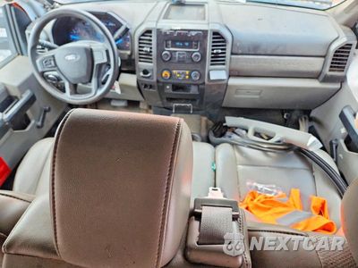 Zdjęcie 8 z 12 samochodu: 2019 FORD F450 SUPER DUTY VIN:1FD9W4GY3KED38969 - miniatura