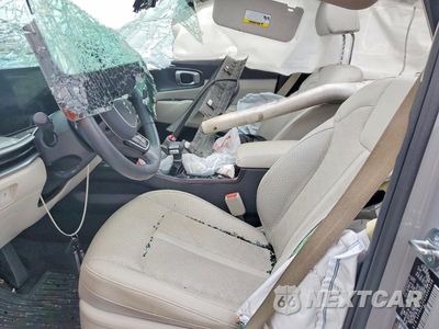 Zdjęcie 7 z 13 samochodu: 2025 KIA SORENTO EX VIN:5XYRHDJF4SG366258 - miniatura