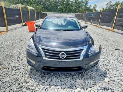 Piąte zdjęcie samochodu w środku: 2015 NISSAN ALTIMA 2.5 S VIN:1N4AL3AP2FC132828 - miniatura