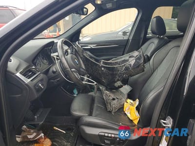 Zdjęcie 7 z 13 samochodu: 2017 BMW X1 XDRIVE28I VIN:WBXHT3C38H5F82127 - miniatura