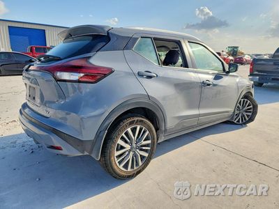 Trzecie zdjęcie samochodu z tyłu: 2023 NISSAN KICKS SV VIN:3N1CP5CV0PL470994 - miniatura
