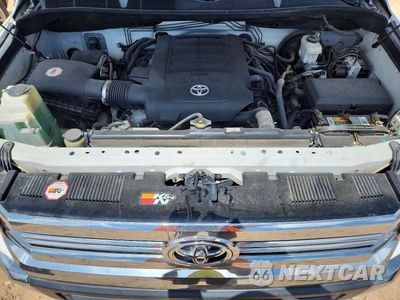 Zdjęcie 11 z 12 samochodu: 2016 TOYOTA TUNDRA CREWMAX SR5 VIN:5TFEY5F11GX199234 - miniatura