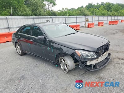 Czwarte zdjęcie samochodu z boku: 2014 MERCEDES-BENZ E 350 4MATIC VIN:WDDHF8JB5EB074225 - miniatura