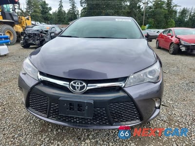 Piąte zdjęcie samochodu w środku: 2017 TOYOTA CAMRY SE VIN:4T1BF1FK1HU767412 - miniatura