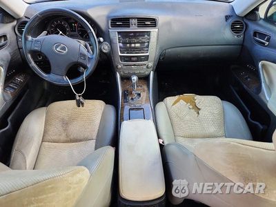Zdjęcie 8 z 12 samochodu: 2009 LEXUS IS 350 VIN:JTHBE262092017377 - miniatura