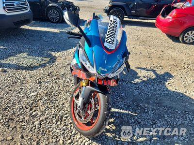 Drugie zdjęcie samochodu z przodu: 2027 APRILIA RSV4 1100 VIN:ZD4XPUA00VS000449 - miniatura