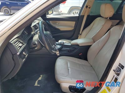 Zdjęcie 7 z 12 samochodu: 2015 BMW 328 I VIN:WBA3A5C53FF607933 - miniatura