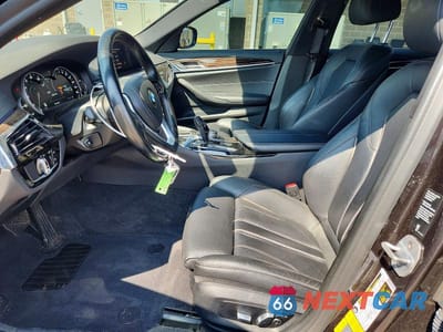 Zdjęcie 7 z 12 samochodu: 2019 BMW 530XE VIN:WBAJB1C52KB375162 - miniatura
