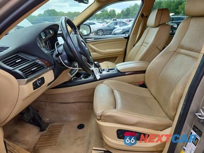 Zdjęcie 7 z 13 samochodu: 2011 BMW X5 XDRIVE35I VIN:5UXZV4C58BL741925 - miniatura