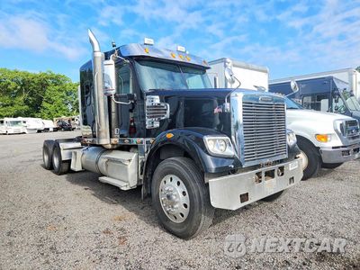 Czwarte zdjęcie samochodu z boku: 2015 FREIGHTLINER 122SD VIN:3AKJGND11FDGR4029 - miniatura