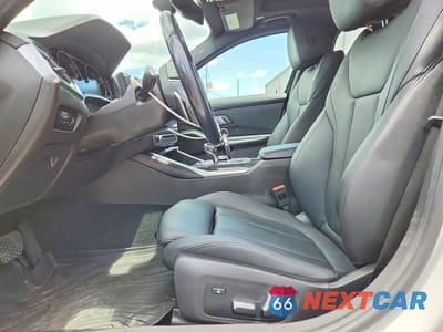 Zdjęcie 7 z 12 samochodu: 2020 BMW 330I VIN:3MW5R1J04L8B07804 - miniatura