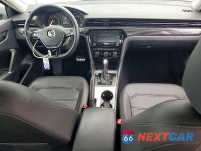 Zdjęcie 8 z 13 samochodu: 2020 VOLKSWAGEN PASSAT R-LINE VIN:1VWMA7A38LC024465 - miniatura