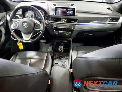 Zdjęcie 8 z 13 samochodu: 2021 BMW X1 XDRIVE28I VIN:WBXJG9C08M5S87955 - miniatura