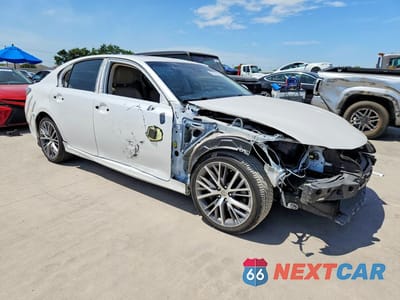 Czwarte zdjęcie samochodu z boku: 2016 LEXUS GS 350 BASE VIN:JTHBZ1BL0GA006587 - miniatura