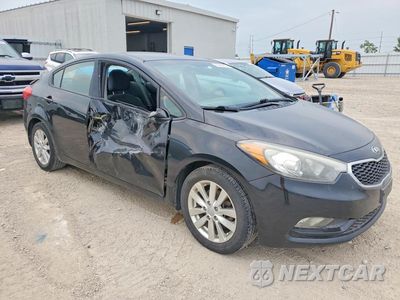 Czwarte zdjęcie samochodu z boku: 2016 KIA FORTE LX VIN:KNAFX4A62G5455748 - miniatura