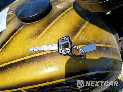 Zdjęcie 8 z 9 samochodu: 2015 YAMAHA XVS950 CU VIN:JYAVN05Y6FA002663 - miniatura