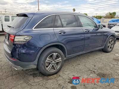 Trzecie zdjęcie samochodu z tyłu: 2016 MERCEDES-BENZ GLC 300 VIN:WDC0G4JB9GF059133 - miniatura