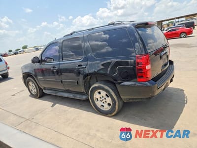 Drugie zdjęcie samochodu z przodu: 2014 CHEVROLET TAHOE C1500 LT VIN:1GNSCBE09ER213589 - miniatura