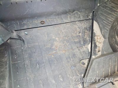 Czwarte zdjęcie samochodu z boku: 2019 CAN-AM DEFENDER UTILITY VEHICLE VIN:3JBUUAX49NK003986 - miniatura