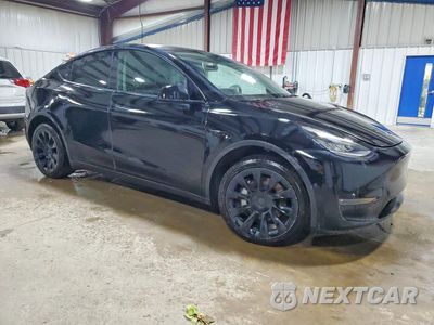 Czwarte zdjęcie samochodu z boku: 2022 TESLA MODEL Y VIN:7SAYGAEE3NF468745 - miniatura