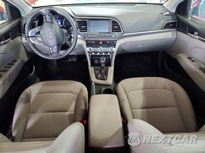 Zdjęcie 8 z 13 samochodu: 2020 HYUNDAI ELANTRA SEL VIN:5NPD84LF9LH534090 - miniatura