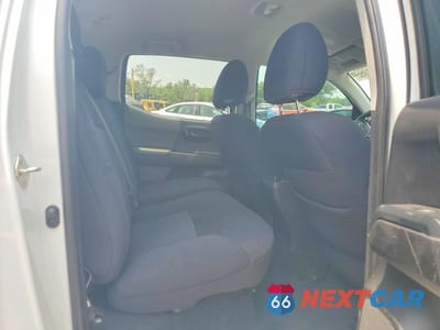 Zdjęcie 10 z 12 samochodu: 2021 TOYOTA TACOMA SR VIN:5TFAX5GN8MX191470 - miniatura