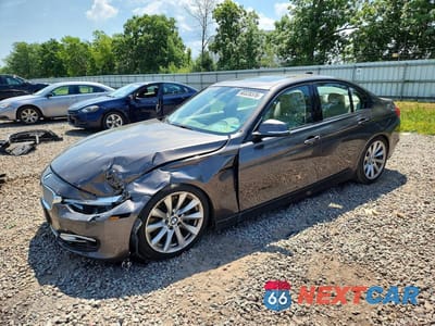 2013 BMW 335 XI WBA3B9C52DF140800 - główne zdjęcie licytacji z USA - miniatura