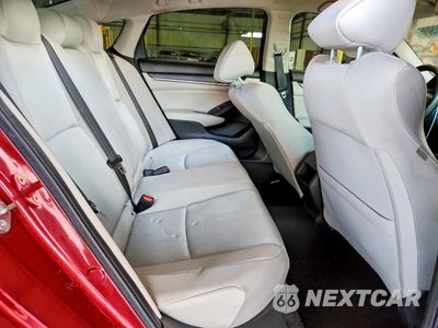 Zdjęcie 10 z 13 samochodu: 2020 HONDA ACCORD LX VIN:1HGCV1F10LA117968 - miniatura