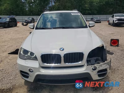 Piąte zdjęcie samochodu w środku: 2013 BMW X5 XDRIVE35D VIN:5UXZW0C5XD0B90295 - miniatura