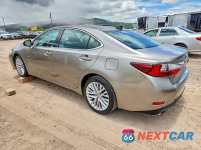 Drugie zdjęcie samochodu z przodu: 2016 LEXUS ES 350 VIN:58ABK1GG1GU015870 - miniatura