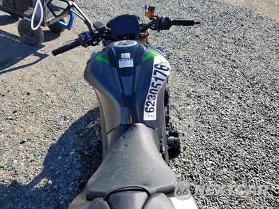 Zdjęcie 6 z 9 samochodu: 2026 KAWASAKI ZR1100 H VIN:JKAZRBH17TA000169 - miniatura