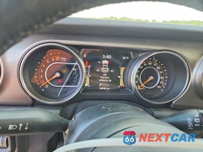Zdjęcie 9 z 13 samochodu: 2020 JEEP WRANGLER UNLIMITED SPORT VIN:1C4HJXDG5LW111919 - miniatura