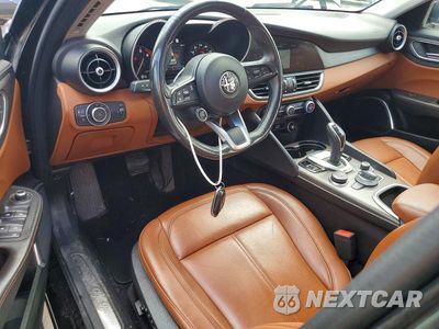 Zdjęcie 8 z 12 samochodu: 2021 ALFA ROMEO GIULIA TI VIN:ZARFANBN7M7640352 - miniatura