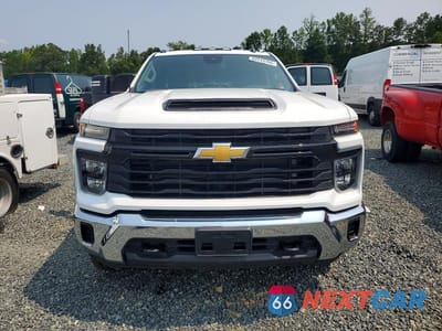Piąte zdjęcie samochodu w środku: 2025 CHEVROLET SILVERADO K3500 VIN:1GC5KSE78SF219628 - miniatura
