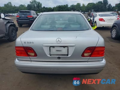 Zdjęcie 6 z 12 samochodu: 1996 MERCEDES-BENZ E 320 VIN:WDBJF55F5TJ013532 - miniatura