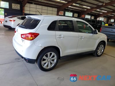 Trzecie zdjęcie samochodu z tyłu: 2015 MITSUBISHI OUTLANDER SPORT ES VIN:4A4AR3AWXFE038418 - miniatura
