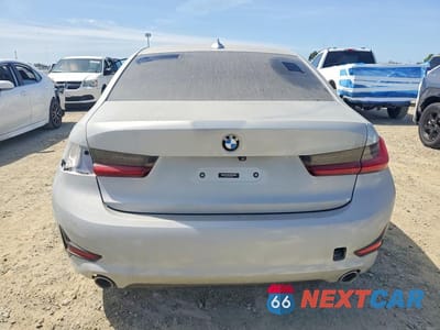 Zdjęcie 6 z 12 samochodu: 2019 BMW 330I VIN:WBA5R1C52KAJ98549 - miniatura