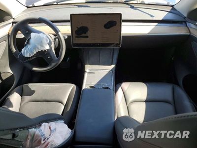 Zdjęcie 8 z 12 samochodu: 2024 TESLA MODEL Y VIN:7SAYGAEE9RF983478 - miniatura