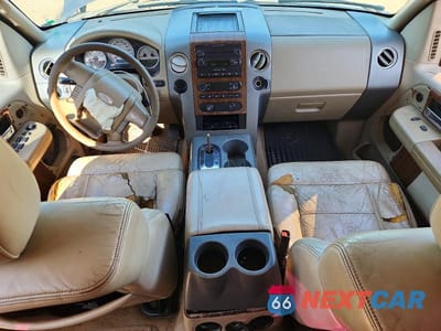Zdjęcie 8 z 13 samochodu: 2004 FORD F150 VIN:1FTPX12554NC26889 - miniatura