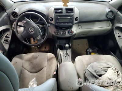 Zdjęcie 8 z 13 samochodu: 2012 TOYOTA RAV4 BASE VIN:2T3JF4DV4CW217874 - miniatura