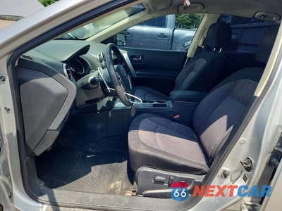 Zdjęcie 7 z 14 samochodu: 2013 NISSAN ROGUE S VIN:JN8AS5MV4DW614977 - miniatura