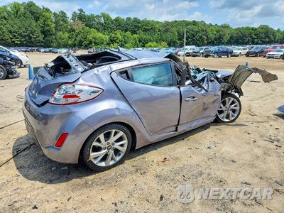 Trzecie zdjęcie samochodu z tyłu: 2017 HYUNDAI VELOSTER BASE VIN:KMHTC6AD3HU323371 - miniatura