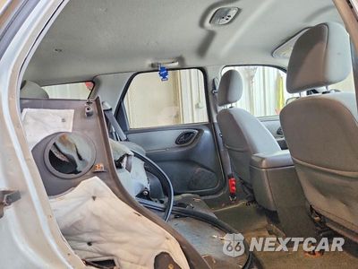 Zdjęcie 11 z 13 samochodu: 2007 FORD ESCAPE XLT VIN:1FMYU93167KA18769 - miniatura