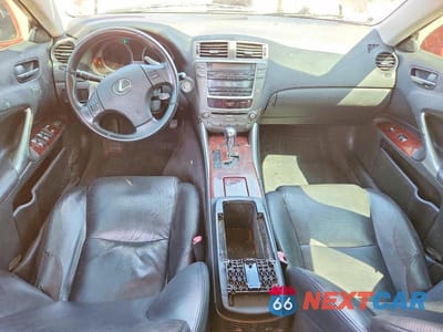 Zdjęcie 8 z 12 samochodu: 2007 LEXUS IS 250 VIN:JTHCK262572012444 - miniatura