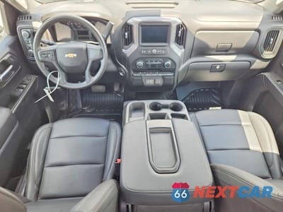 Zdjęcie 8 z 12 samochodu: 2023 CHEVROLET SILVERADO K1500 VIN:1GCRDAEK9PZ125404 - miniatura